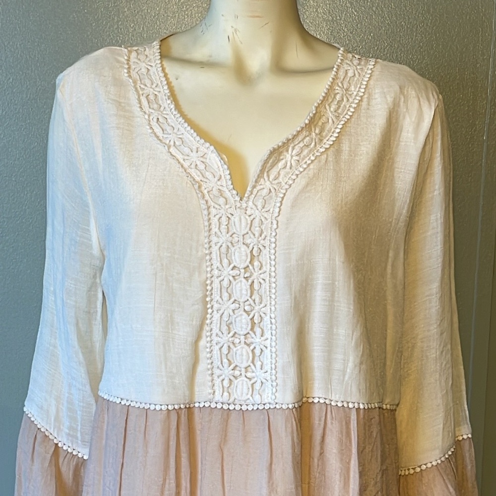 CALSTYLE, long sleeves, tiered tunic dress. - Picture 2 of 12